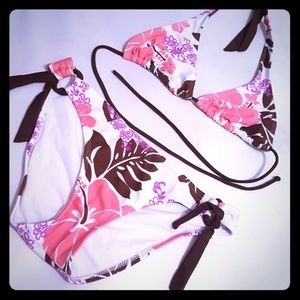 Hawaiian bikini